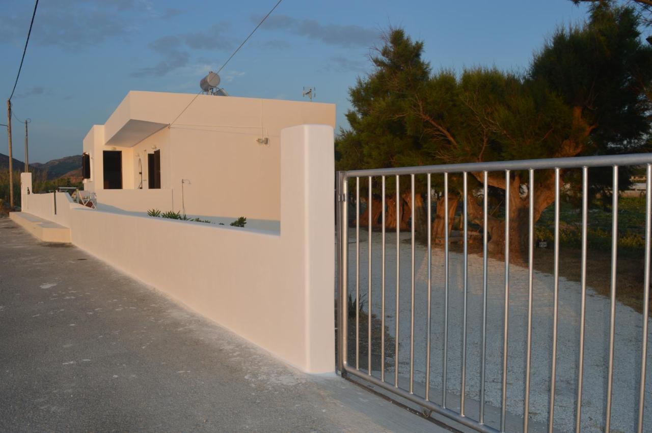 Waves House Villa Kissamos Exterior photo